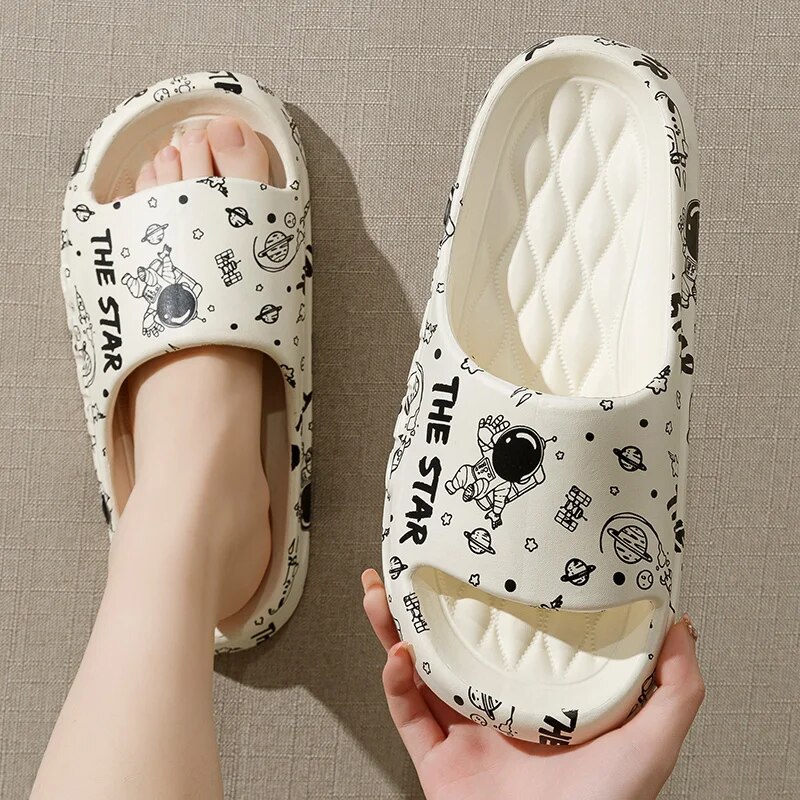 Cool Slippers For Men In Summe - Queen Street Fashion recension och pris